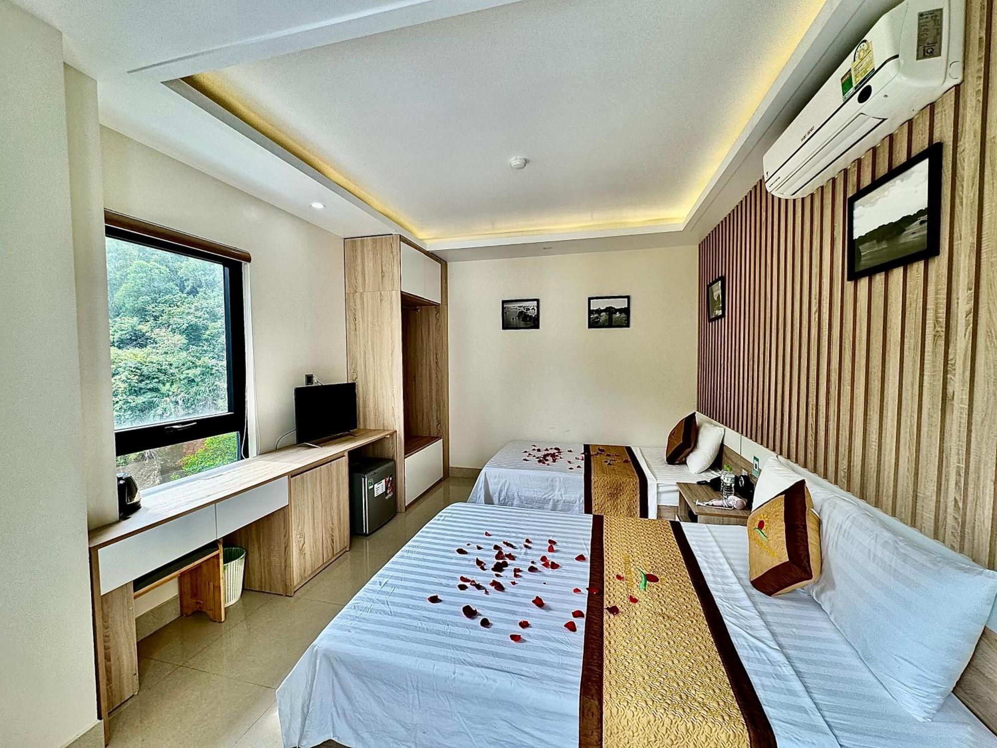 Sunflower Catba Hotel Dong Khe Sau Exteriér fotografie