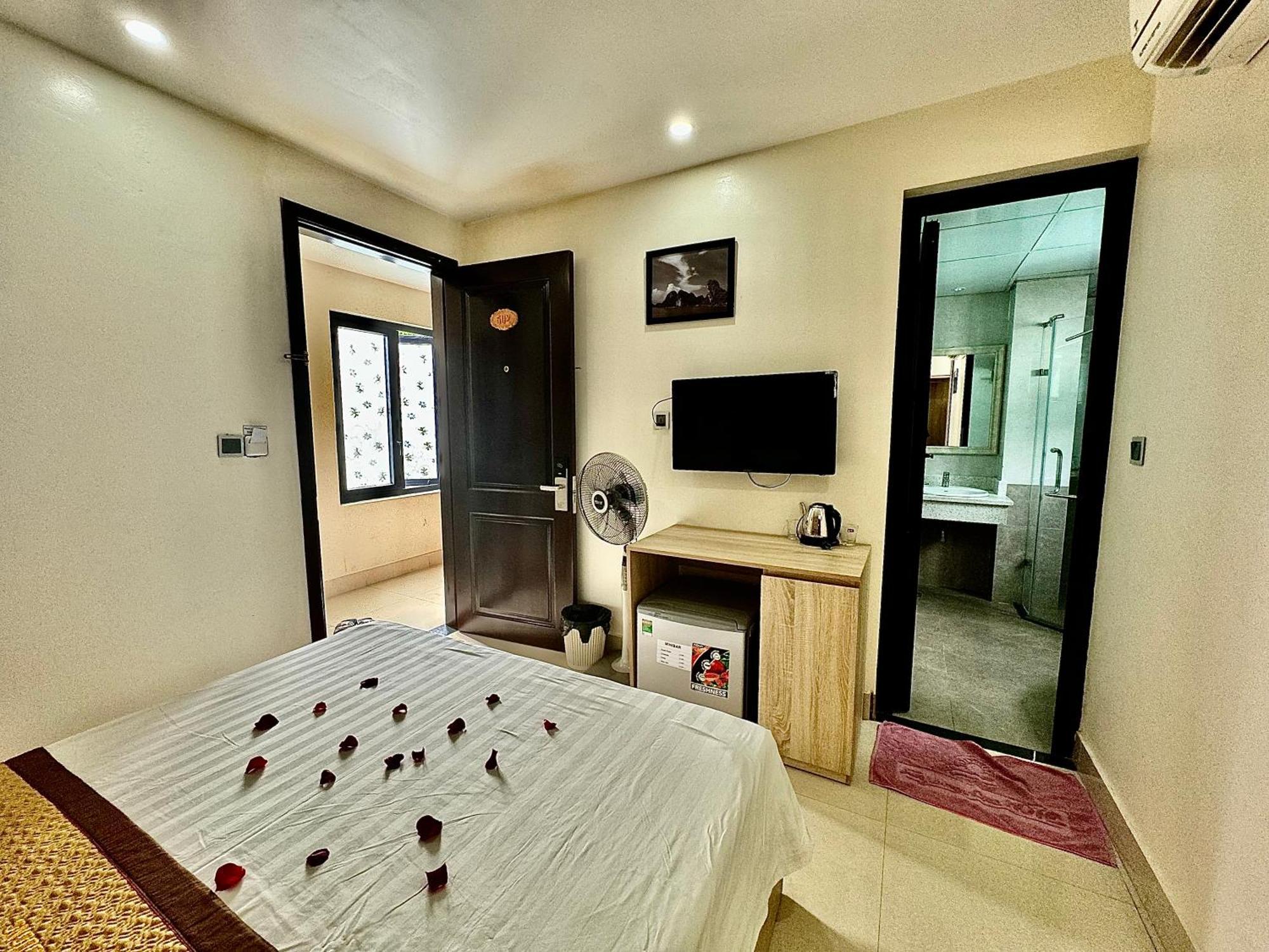 Sunflower Catba Hotel Dong Khe Sau Exteriér fotografie